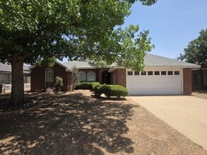 Building Photo - 5203 Canadian Ave
