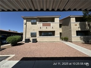 Building Photo - 7200 W Pirates Cove Rd