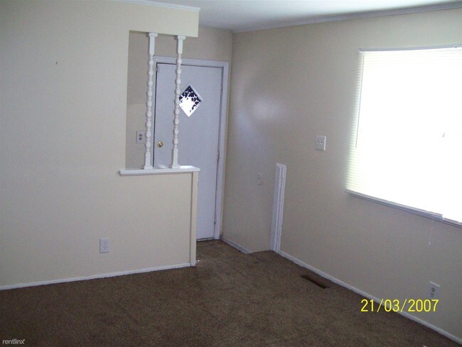 Building Photo - 3 br, 1 bath House - 2279 Douglas Joel Dr