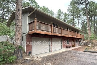 Building Photo - 15080 Deby Dr