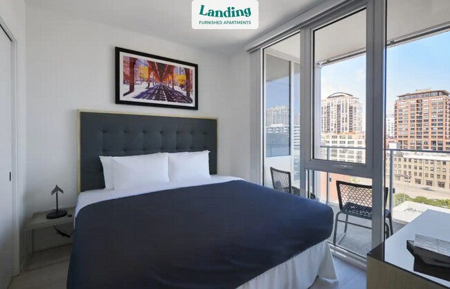 Foto del edificio - 369 W Grand Ave