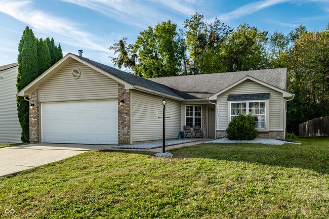 Foto del edificio - 10513 Blue Springs Ln