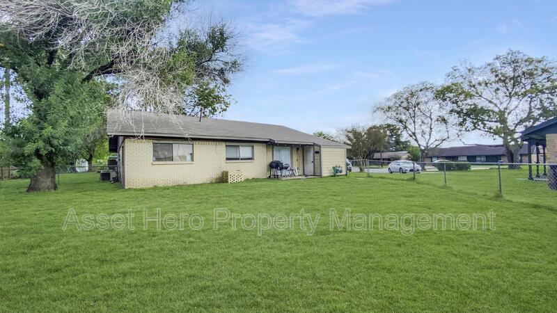 Foto del edificio - 205 Bucknell Ct