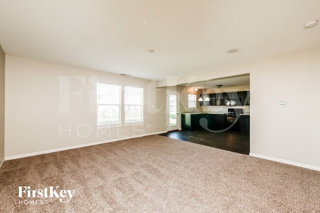 Foto del edificio - 8128 Wildwood Farms Dr