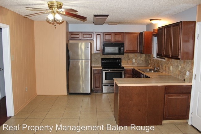 Building Photo - 3 br, 1.5 bath House - 14023 Alsen Heights
