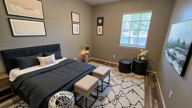 Foto del edificio - 6430 Bankside Dr