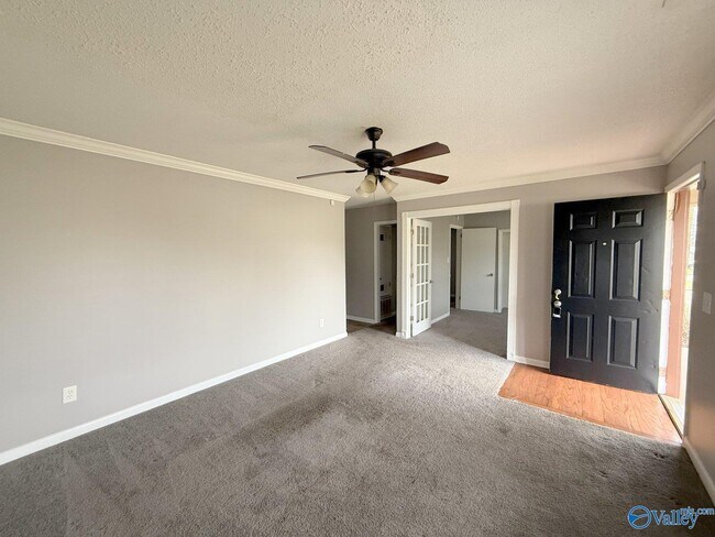 Foto del edificio - 640 Dawson Terrace NW