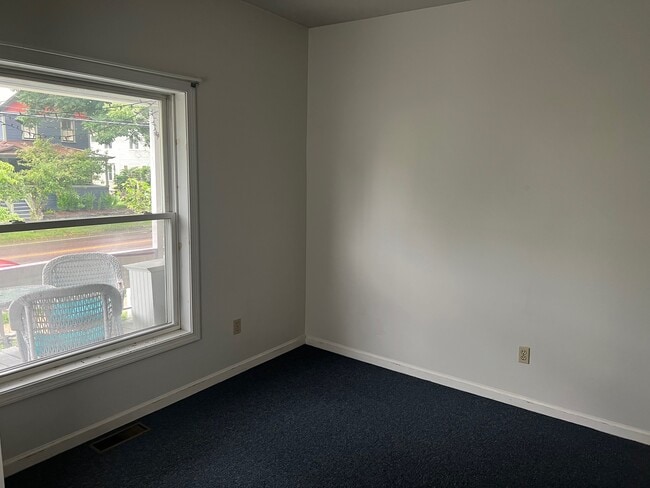 Bedroom 1 - 60 N Willard St