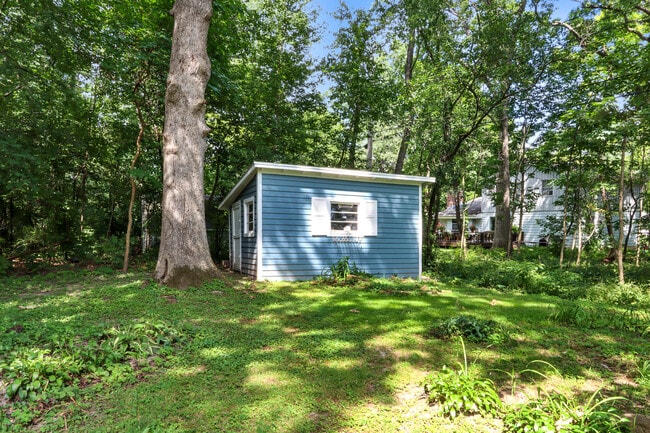 Building Photo - 1137 Dorwood Dr