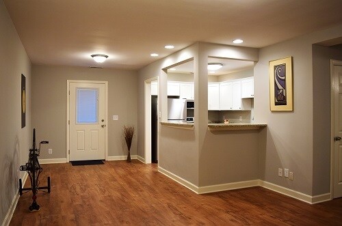 Building Photo - 4002 Auburn Ln