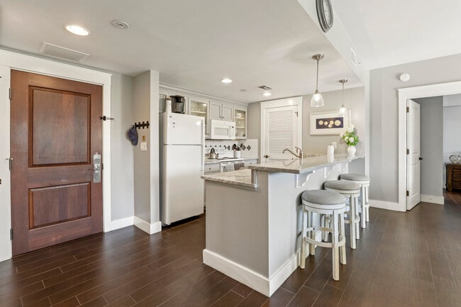 Building Photo - 9300 Baytowne Wharf Blvd