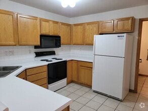 Building Photo - 6109 Birchwood Ln