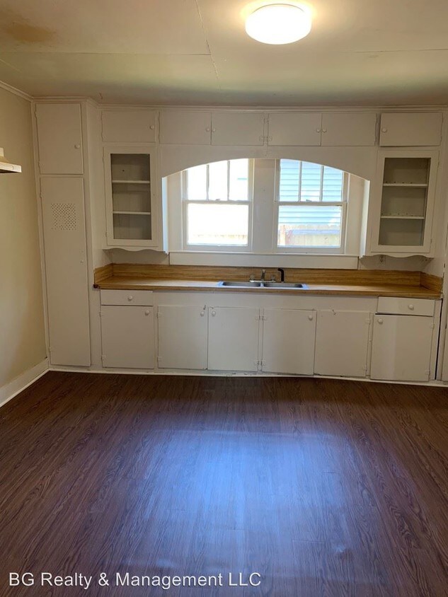 Foto principal - 2 br, 1 bath House - 801 N Saint Antoine