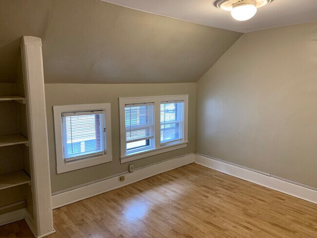 Building Photo - 3216 N Humboldt Blvd
