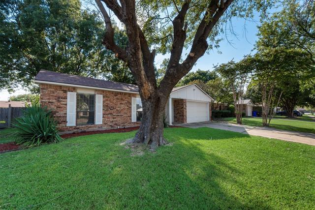 Building Photo - 515 Forestwood Dr