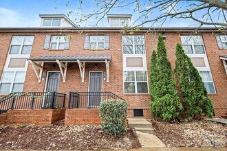 Building Photo - 103 Steinbeck Wy