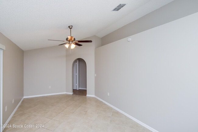 Foto del edificio - 1792 Parrsboro St NW