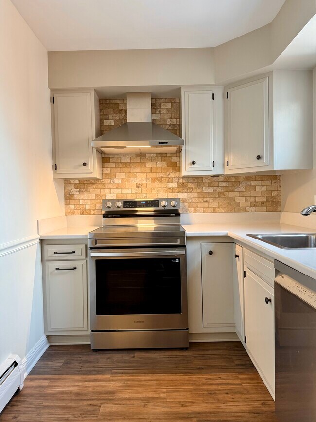 Foto del edificio - 6 Millrace St N