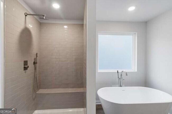 Foto del edificio - 197 Weldon Rd