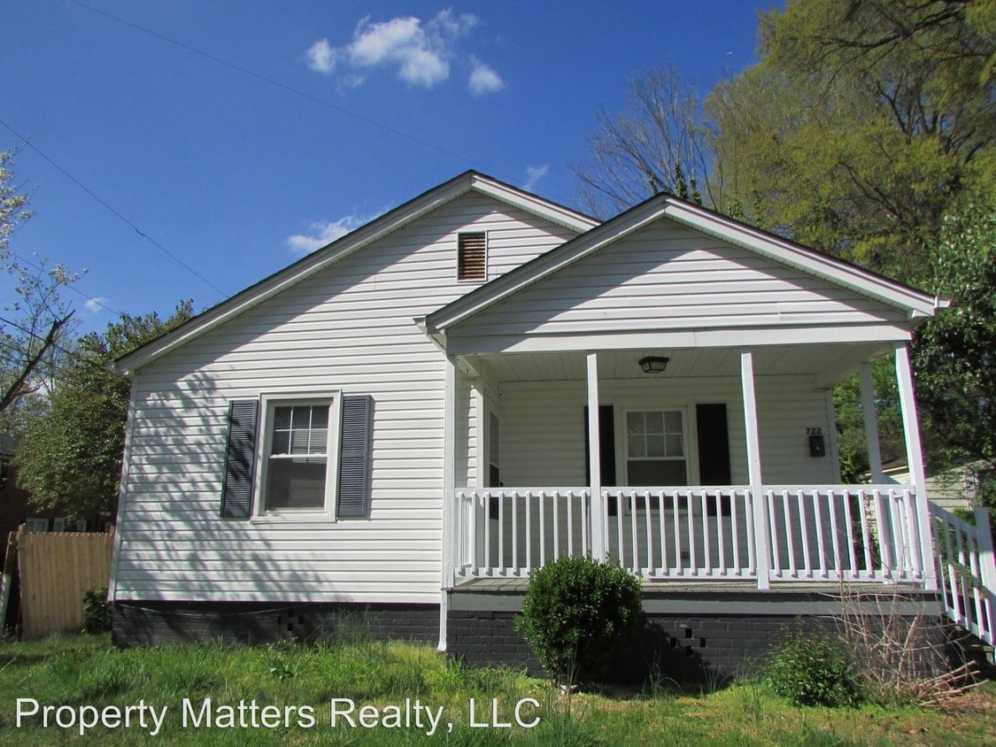 Primary Photo - 2 br, 1 bath House - 722 East Maple Avenue