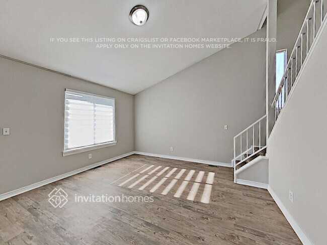 Building Photo - 3869 S Uravan St