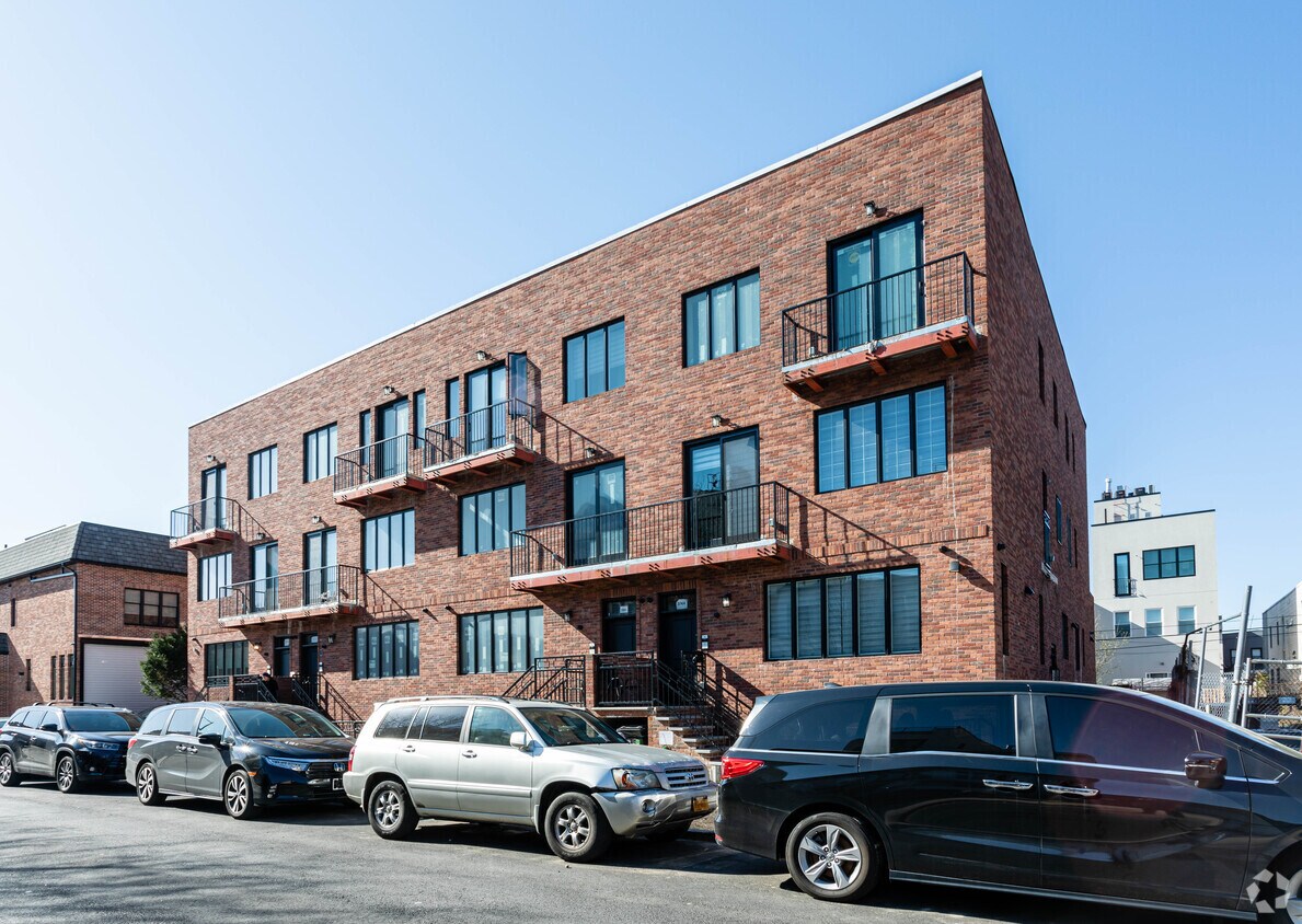 Foto del edificio - 2064-2074 57th St