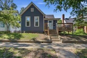 Building Photo - 1041 Hervey St