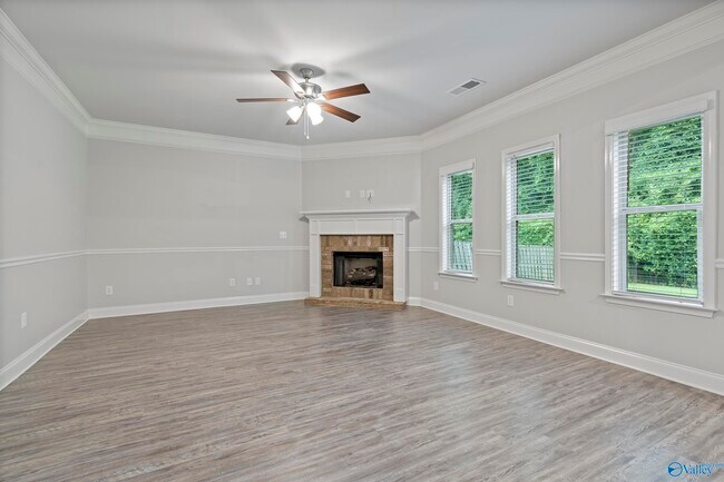 Foto del edificio - 7206 Dorchester Dr SE