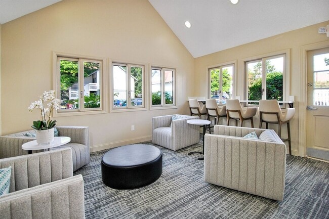 Interior Photo - The Alcove Troy