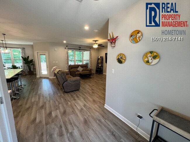 Foto del edificio - 25 Emma Dr