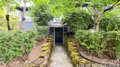 Building Photo - 1228 NE 26th Ave