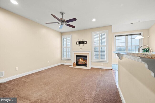 Foto del edificio - 3133 E Brighton St
