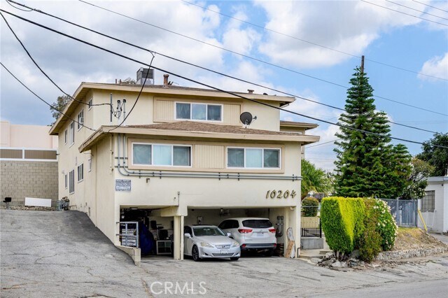 Building Photo - 10204 Big Tujunga Canyon Rd