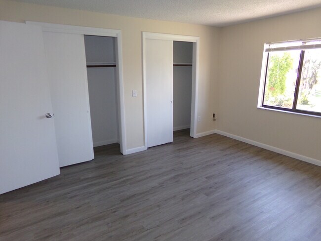 Building Photo - 131 San Juan Cir