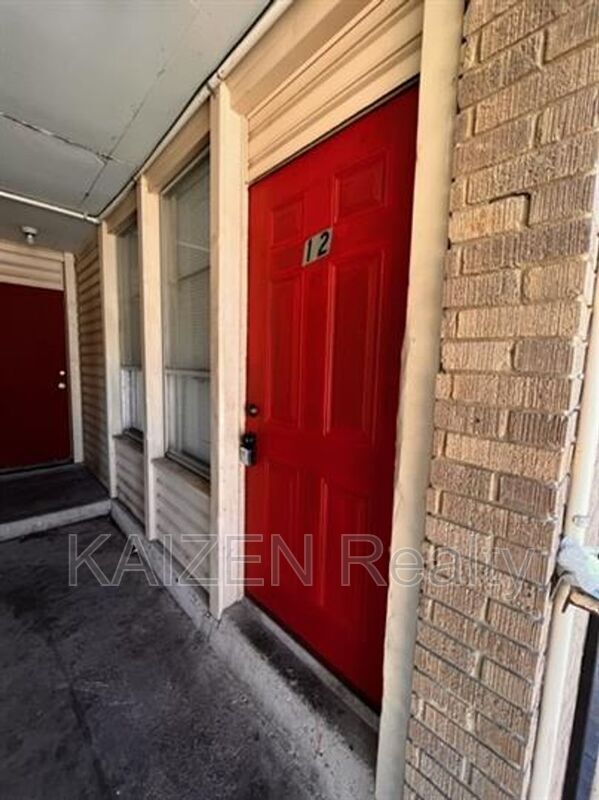 Building Photo - 151 N Belvedere Blvd