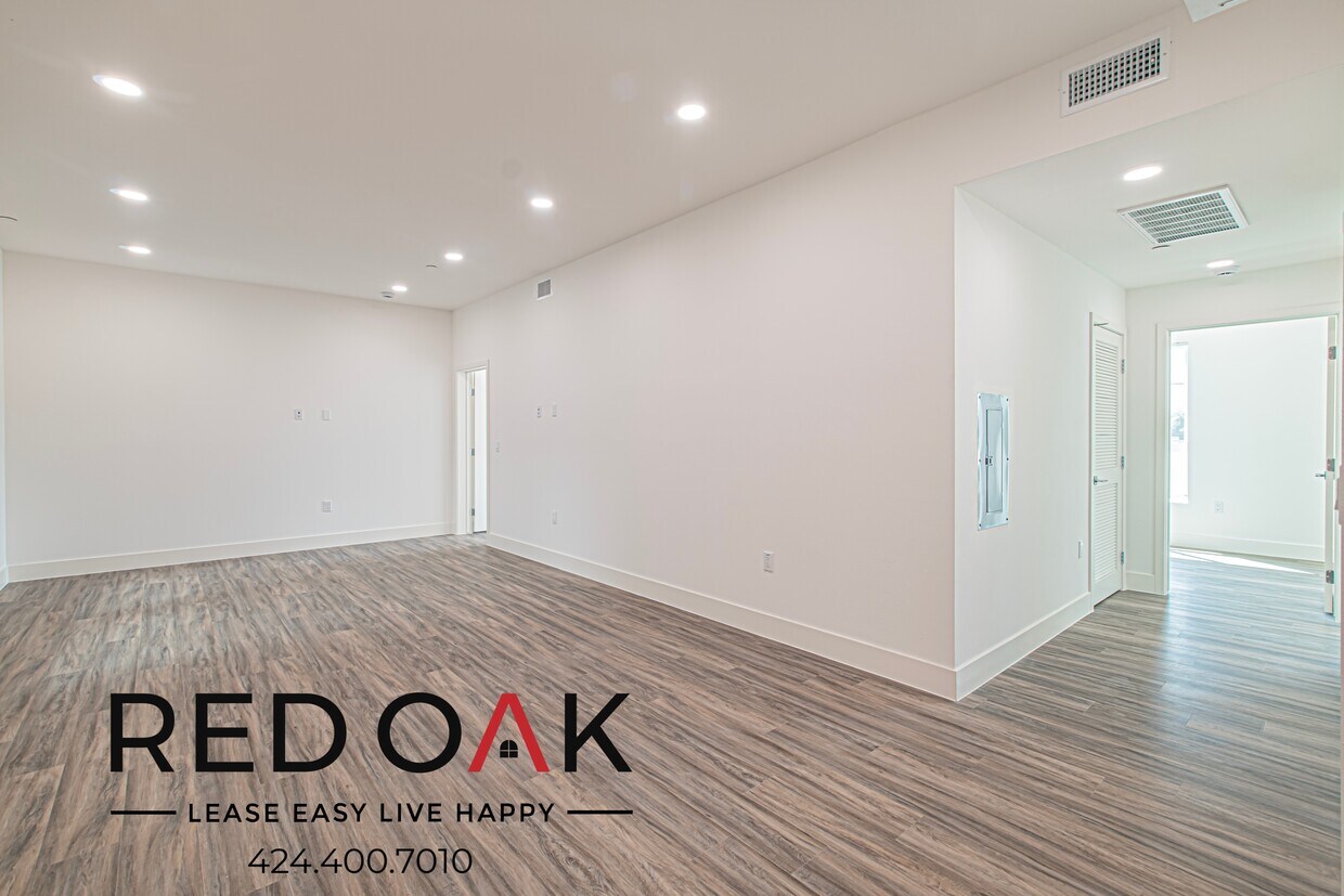 Foto principal - 4000 Mont Clair St