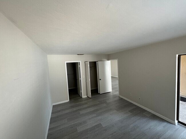 Foto del edificio - 27671 Arroyal Rd