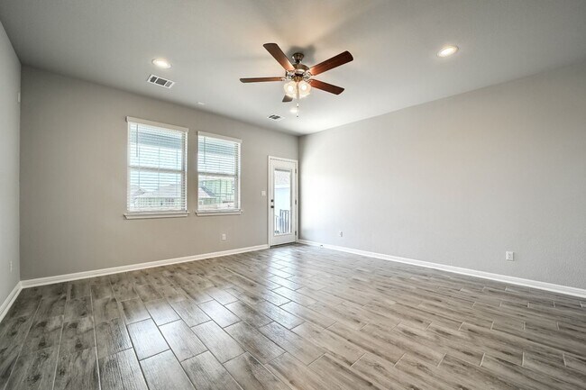 Foto del edificio - 2924 Sage Ranch Dr