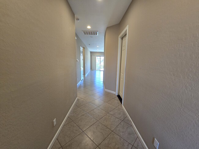 Front entry - 4241 N Pebble Creek Pky