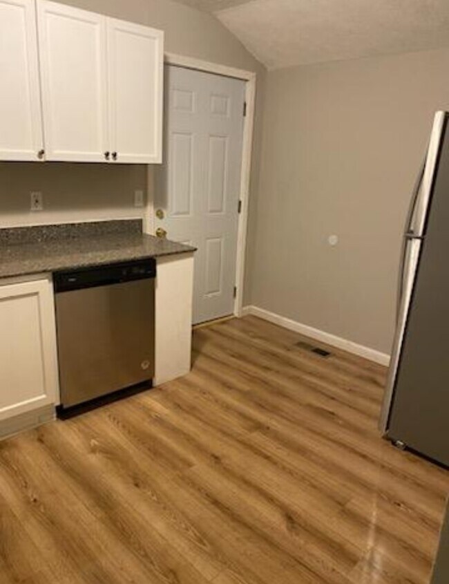 New Appliances! - 112 Pelham Rd