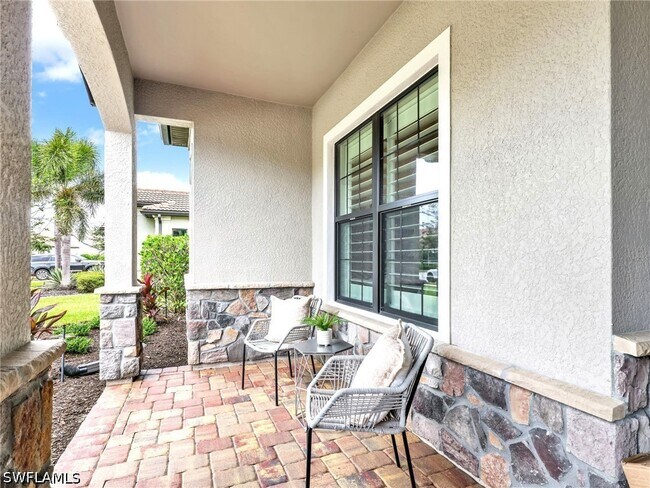 Foto del edificio - 14394 Pine Hollow Drive