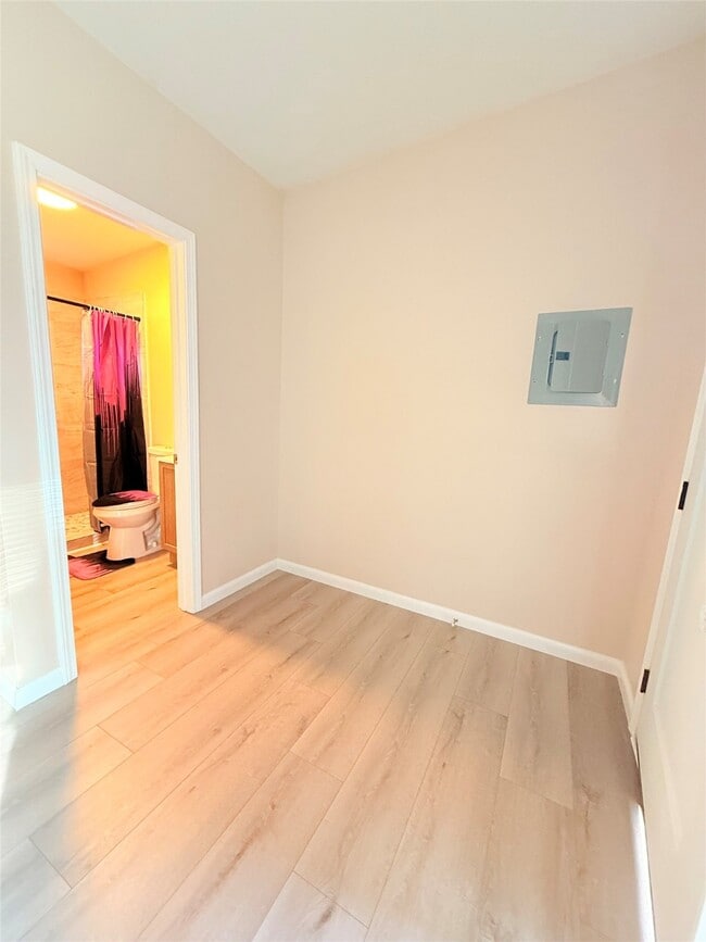 Foto del edificio - 814 Saddle Rock Dr