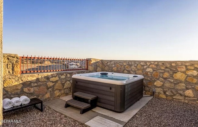 Foto del edificio - 828 Acton St