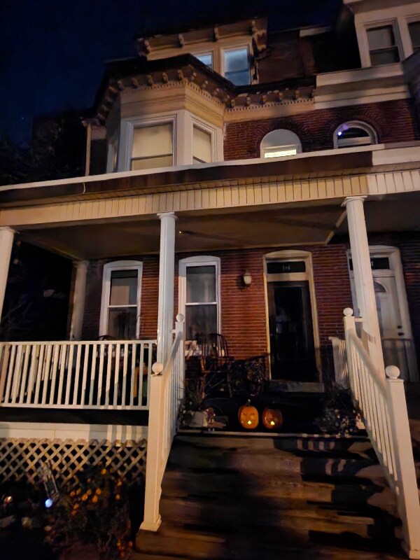 Primary Photo - 496 Linden Ave