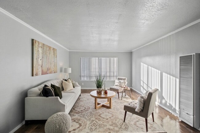 Interior Photo - Villa Marseilles