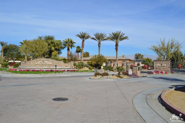 Building Photo - Villa de Gallego - Furnished Rental