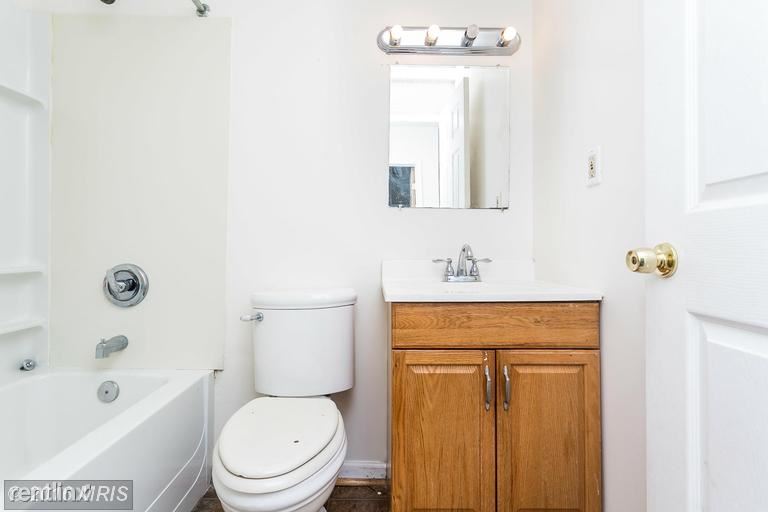Foto principal - 1442 Carroll St