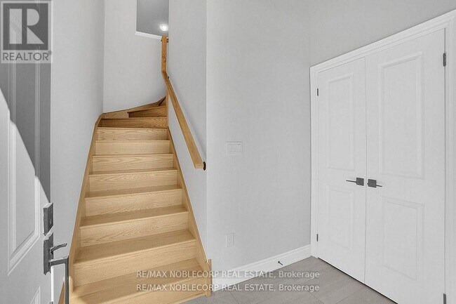 Photo du bâtiment - 34 Alan Williams Trl