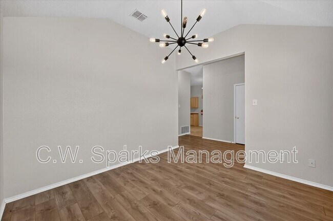 Foto del edificio - 844 Canyon Cove Dr
