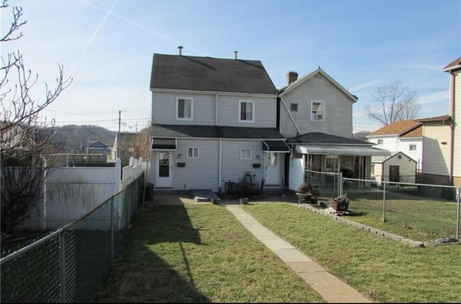 Building Photo - 941 Cypress Aly